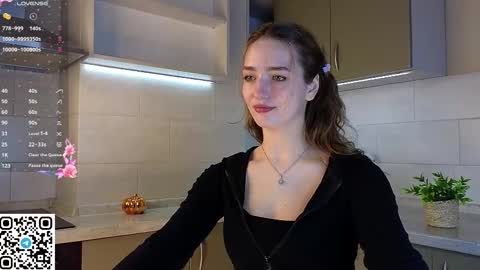 Sophie online show from March 3, 6:19 am
