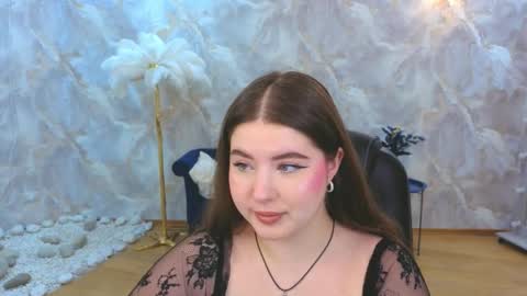 noirwhisper online show from November 20, 6:40 pm