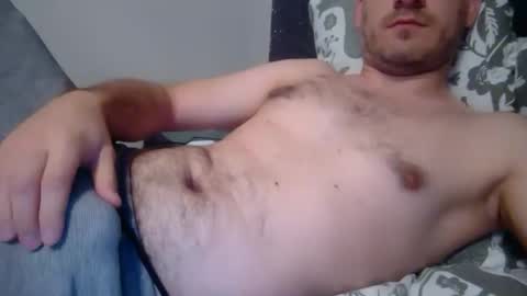 Snapshot of nol1m1t5 chatting on December 15, 8:29 am nol1m1t5 online show from December 15, 8:29 am