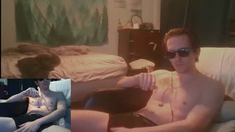 Snapshot of nolan_fox chatting on June 26, 4:06 am nolan_fox online show from June 26, 4:06 am