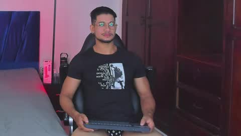 Im Nolan  online show from March 25, 7:53 pm