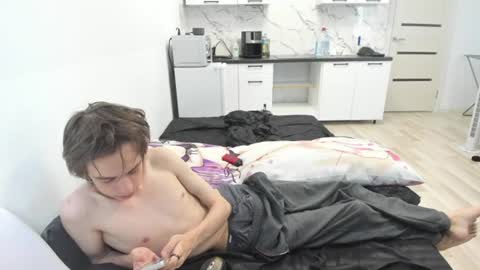 Snapshot of nolan_sagee chatting on June 22, 7:27 am nolan_sagee online show from June 22, 7:27 am