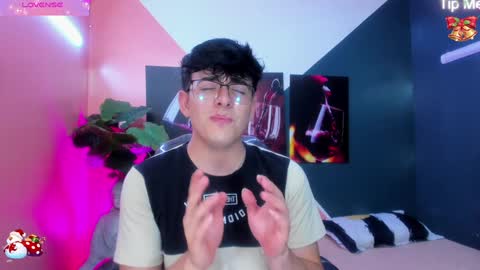 Nolan  online show from December 13, 10:51 am