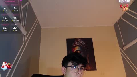 Nolan  online show from December 17, 9:38 pm