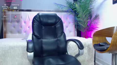 Nolan  online show from September 11, 7:03 pm