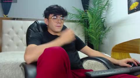 Nolan  online show from September 30, 6:02 pm