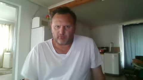 Nollie online show from October 27, 11:25 am