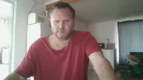 Nollie online show from October 28, 5:33 am