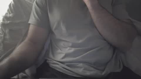 noname1994 online show from January 17, 7:06 pm