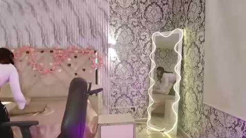 nooah_tay online show from April 22, 6:53 pm