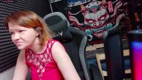 Nora online show from February 6, 10:40 am