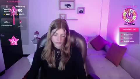 Nora online show from December 11, 8:07 pm