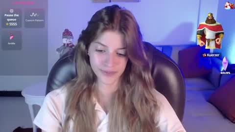 Nora online show from December 20, 9:39 pm