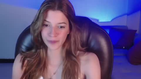 Nora online show from December 31, 10:23 pm