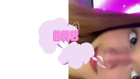 Nora online show from March 7, 7:44 pm