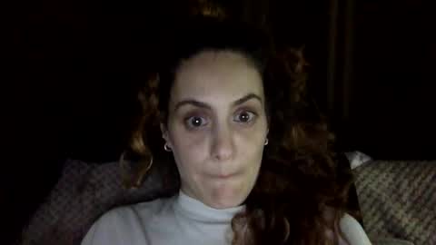 norablues online show from November 10, 8:19 pm