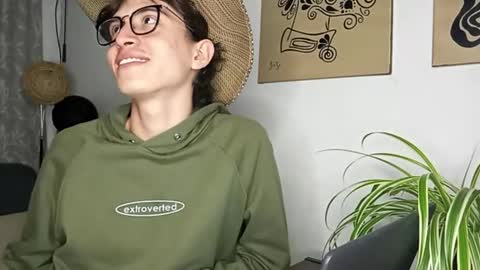 Norehg online show from October 20, 10:54 pm