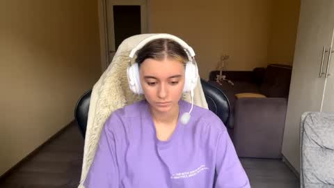 Elena online show from April 24, 6:16 am