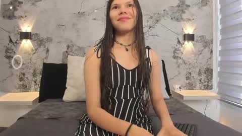 Snapshot of norki_ chatting on May 28, 11:40 am Norki online show from May 28, 11:40 am