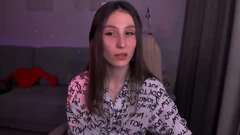 Hazel online show from January 24, 1:35 am