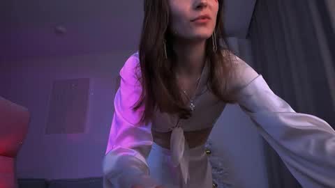 Hazel online show from February 14, 9:32 pm