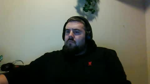 LatexLeatherMan online show from December 21, 6:37 pm