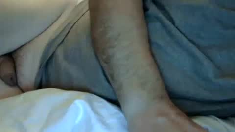 Snapshot of nosf52 chatting on October 11, 9:08 am nosf52 online show from October 11, 9:08 am