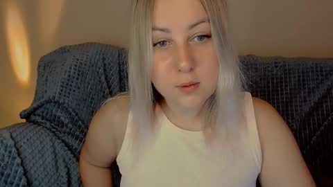 hi glad to chat online show from September 12, 2:55 am