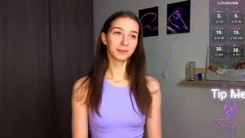 Hello My name is Helene NTMU  Finger up if u like what u see online show from September 21, 2:08 pm