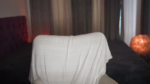 Tina online show from April 20, 5:05 pm