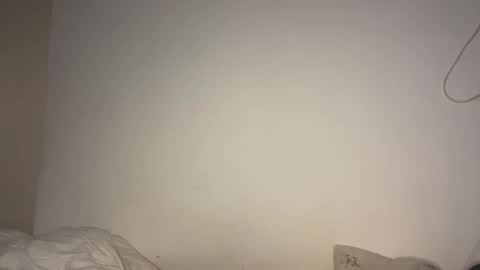 notatheeena online show from October 6, 3:42 pm