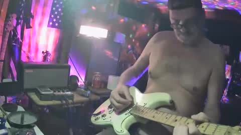 notflamingfart online show from November 12, 11:54 am