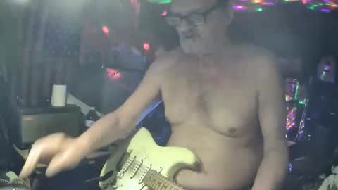 notflamingfart online show from February 22, 5:44 pm