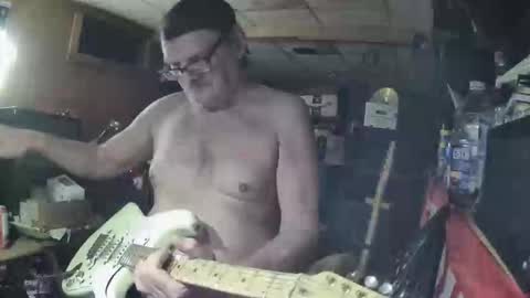 notflamingfart online show from March 7, 1:13 am