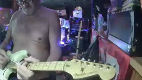 notflamingfart online show from April 24, 8:50 am