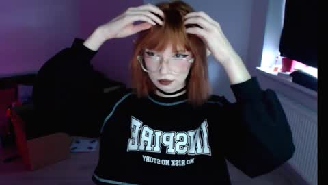 notozylove online show from February 9, 12:31 pm