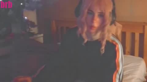 Snapshot of notyourfemboi chatting on October 26, 1:11 am Lucy online show from October 26, 1:11 am