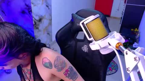 Nova kitty tx online show from April 23, 1:29 am