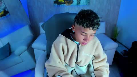 nova online show from November 8, 5:40 am