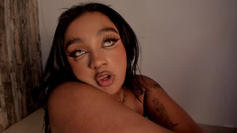 NOVA online show from January 31, 1:43 am