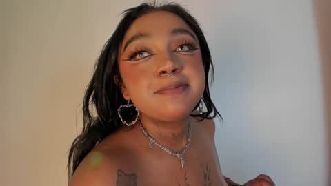 NOVA online show from February 4, 1:45 am