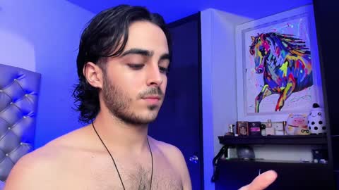 Snapshot of novacry chatting on December 16, 4:38 pm Nova online show from December 16, 4:38 pm