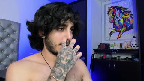 Snapshot of novacry chatting on December 24, 8:05 pm Nova online show from December 24, 8:05 pm