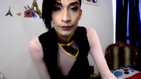 Snapshot of novanyx11 chatting on February 12, 8:07 pm Nova... online show from February 12, 8:07 pm