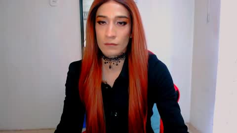 Snapshot of novanyx11 chatting on April 3, 10:52 pm Nova... online show from April 3, 10:52 pm