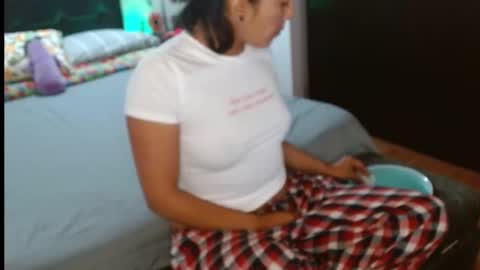 novaperotti online show from January 30, 4:48 am