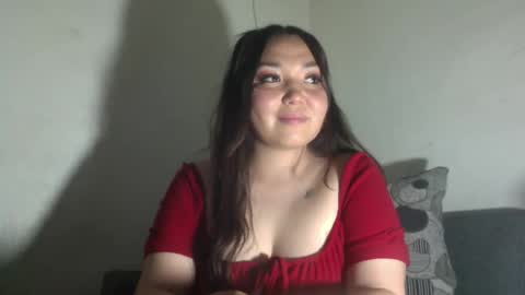 novena_luna online show from February 22, 5:51 am