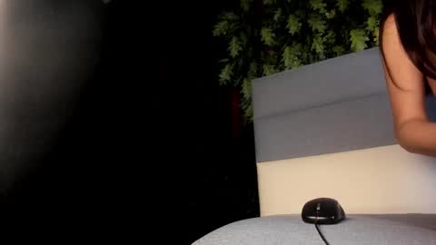 Snapshot of novi_rosse chatting on September 16, 7:59 pm Novi online show from September 16, 7:59 pm