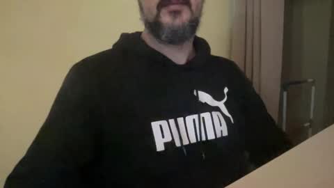 novio_muyalto online show from November 12, 10:30 pm