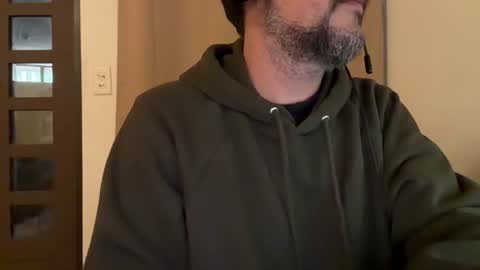 novio_muyalto online show from July 15, 11:21 pm